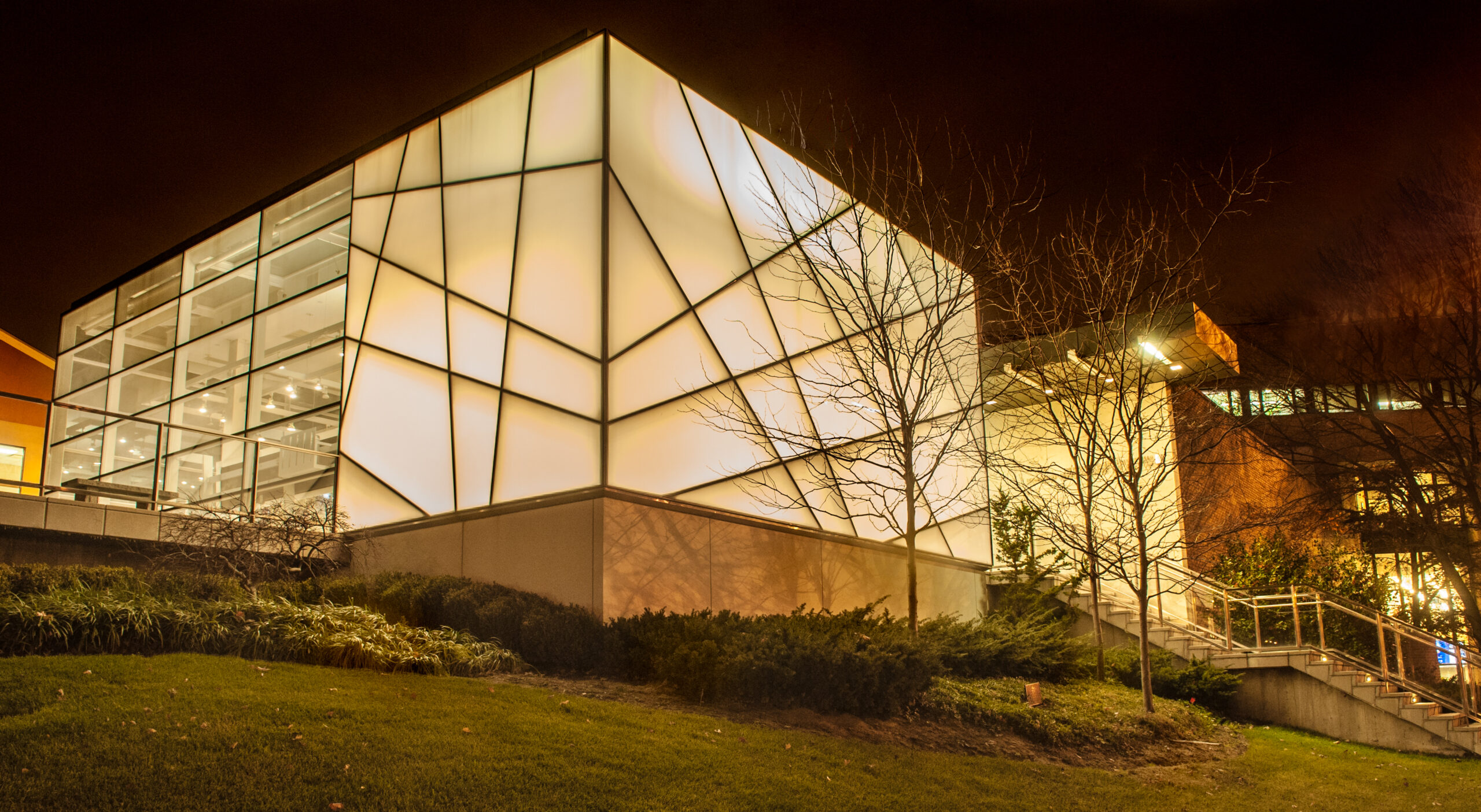 Exterior image of the KHC's main building, the Glass Box